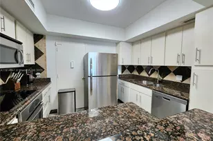 3505 S Ocean Dr, Hollywood, FL 33019 - Photo 10