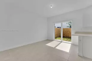 2558 SE 27th Dr, Homestead, FL 33035 - Photo 6