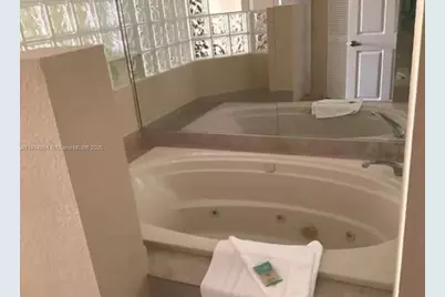 16690 Blatt Blvd #A, Weston, FL 33326 - Photo 10