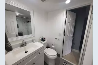 960 N Franklin Ave #960J, Homestead, FL 33034 - Photo 10