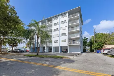 1701 Washington St #202, Hollywood, FL 33020 - Photo 1