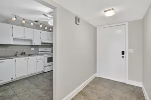 3050 NE 16th Ave, Oakland Park, FL 33334 - Photo 10