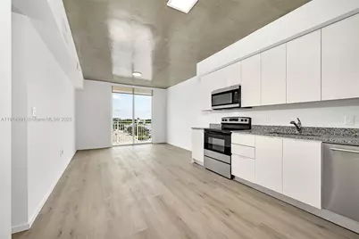 475 NE 125th #505, North Miami, FL 33161 - Photo 1