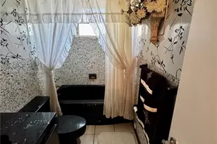 724 Garden Ct, Plantation, FL 33317 - Photo 8