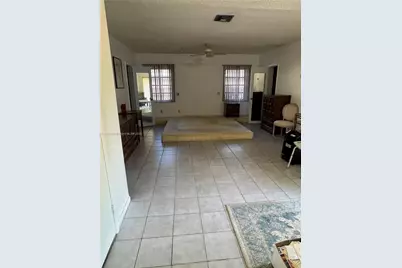 724 Garden Ct, Plantation, FL 33317 - Photo 12