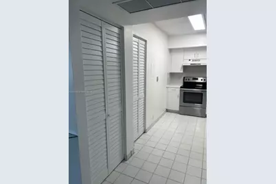 3300 NE 191st St #911, Aventura, FL 33180 - Photo 8