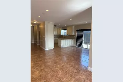 819 E 26th St #0, Hialeah, FL 33013 - Photo 12