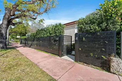 5831 Alton Rd, Miami Beach, FL 33140 - Photo 8