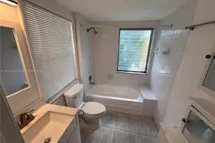 5820 Arthur St, Hollywood, FL 33021 - Photo 6