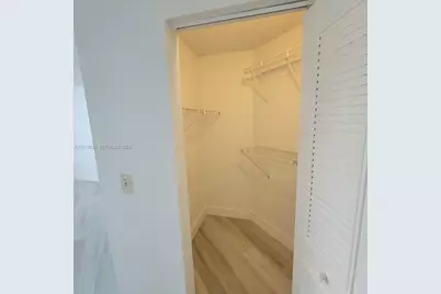 6272 NW 186th St #201, Hialeah, FL 33015 - Photo 22