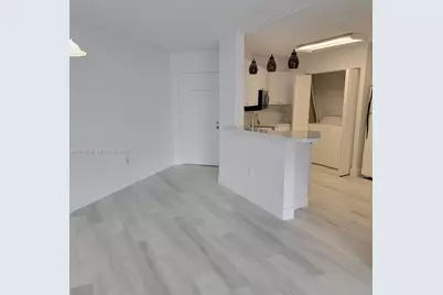 6272 NW 186th St #201, Hialeah, FL 33015 - Photo 12