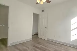 5960 NE 5th Ct, Miami, FL 33137 - Photo 12
