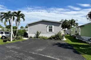 28501 SW 152nd Ave, Homestead, FL 33033 - Photo 2