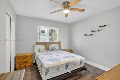 2920 NW 9th Pl, Fort Lauderdale, FL 33311 - Photo 12