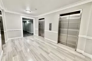 19390 Collins Ave, Sunny Isles Beach, FL 33160 - Photo 18