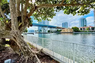 19390 Collins Ave, Sunny Isles Beach, FL 33160 - Photo 6