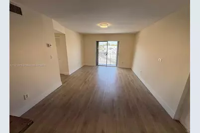 1933 SW 7th St #302, Miami, FL 33135 - Photo 4