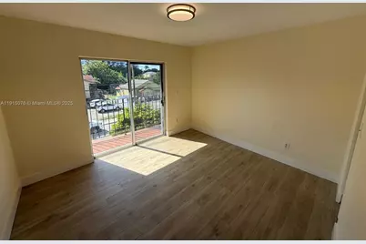 1933 SW 7th St #302, Miami, FL 33135 - Photo 2