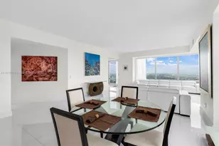 1425 Brickell Ave, Miami, FL 33131 - Photo 16