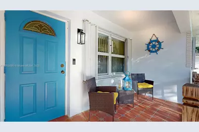 105 N 31st Ave, Hollywood, FL 33021 - Photo 2