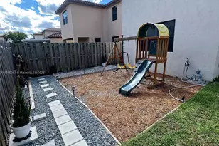 517 SE 34th Terrace, Homestead, FL 33033 - Photo 4