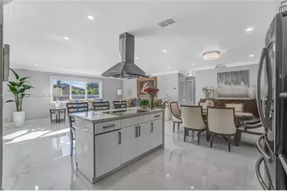 12601 SW 204th St, Miami, FL 33177 - Photo 8