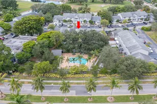 8325 Fairway Rd, Sunrise, FL 33351 - Photo 16