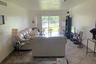 7580 SW 82nd St, Miami, FL 33143 - Photo 4