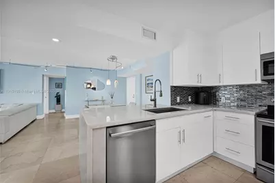 1155 Brickell Bay Dr #2004, Miami, FL 33131 - Photo 20