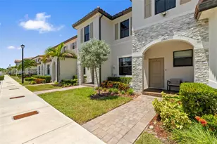 11823 SW 247th Ter, Homestead, FL 33032 - Photo 2