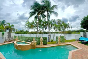 5363 SW 38th Ave, Hollywood, FL 33312 - Photo 2