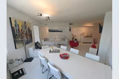 801 Brickell Bay Dr #671, Miami, FL 33131 - Photo 16