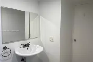 8950 NE 8th Ave, Miami, FL 33138 - Photo 14