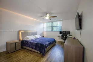 16100 Golf Club Rd, Weston, FL 33326 - Photo 24