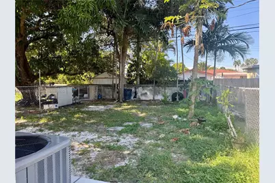 100 NW 64th Ct #2, Miami, FL 33126 - Photo 2