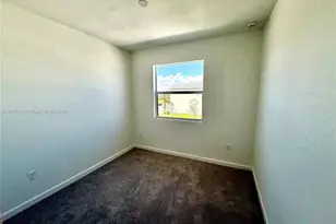 1111 SE 2nd St, Florida City, FL 33034 - Photo 12