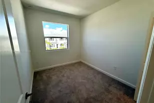 1111 SE 2nd St, Florida City, FL 33034 - Photo 10