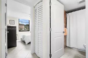 7365 NW 18th St, Margate, FL 33063 - Photo 20