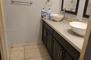 1524 NW 56th Ave, Lauderhill, FL 33313 - Photo 8