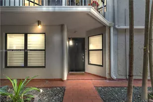 400 Valencia Ave, Coral Gables, FL 33134 - Photo 18