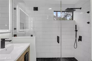 400 Valencia Ave, Coral Gables, FL 33134 - Photo 14