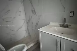 46 S Oleander Ave, Daytona, FL 32118 - Photo 16