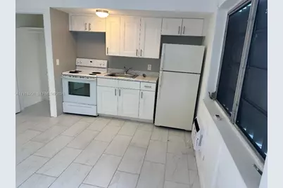 1293 NE 109th St #3, Miami, FL 33161 - Photo 4