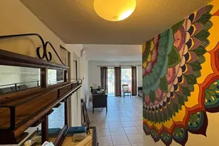 10431 N Kendall Dr, Miami, FL 33176 - Photo 2