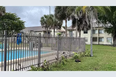 455 NW 210th St #205, Miami Gardens, FL 33169 - Photo 6