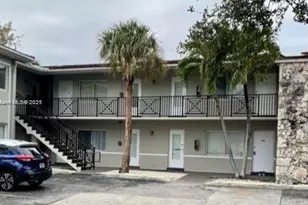 95 Edgewater Dr, Coral Gables, FL 33133 - Photo 1