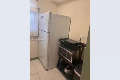 651 SW 11th St #15W, Miami, FL 33129 - Photo 10