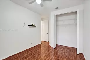 2757 Center Ct Dr, Weston, FL 33332 - Photo 10