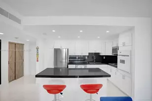 19390 Collins Ave, Sunny Isles Beach, FL 33160 - Photo 2