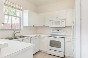 12435 SW 125th St, Miami, FL 33186 - Photo 8